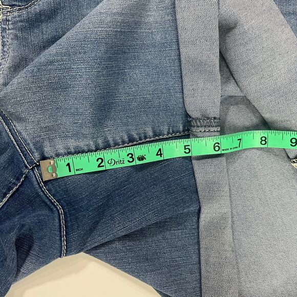 Democracy “Ab"solution Cuffed Jean Shorts 24W Two Pairs‎ New With Tags Blue - Picture 13 of 16